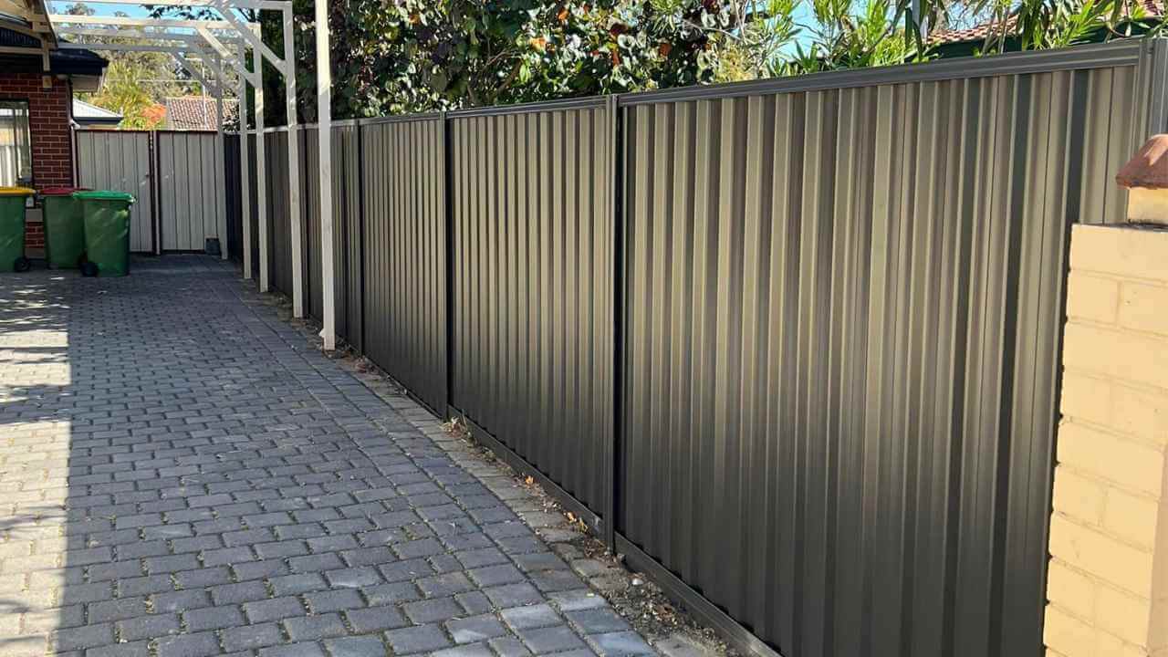 What is Colorbond Fencing? Types, Colours, and Fence Benefits